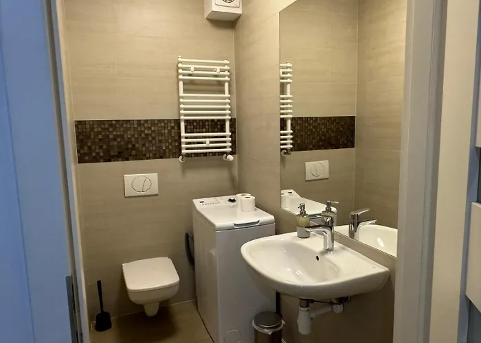 Seaside Bond 007 아파트